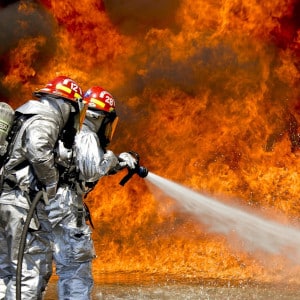 消火器 消火 火事